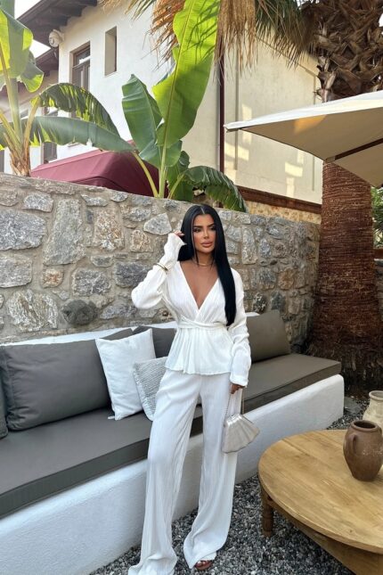 Kostum i bardhë Valerie ATE-1147