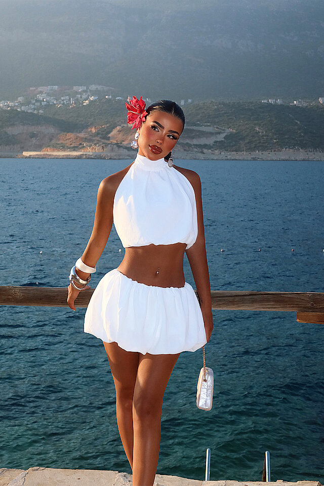 beyaz-sortlu-takim-ate-5789-takim-90664-23-K.jpg